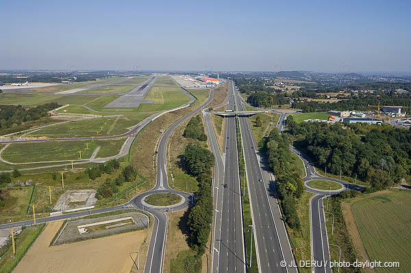 autoroute / highway